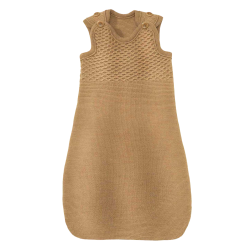 Disana - Charmerende Soverpose i bldmerinould, u.arm