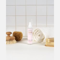 Danmarks Dufte - Hydrating Face Mist- Ansigtsspray med probiotika og hyaluronsyre, 100 ml